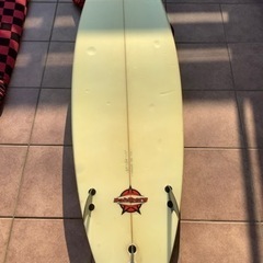 サーフボード　ミッドレングスの画像