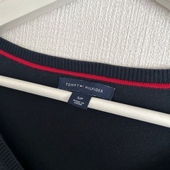 TOMMY HILFIGER セーターの画像
