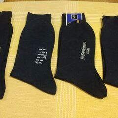 ◆【未使用】　《紳士用・ブランド靴下/８足セット♪》②　　●CELINE, BURBERRY, SAINT LAURENT(イヴ・サンローラン), SEIBU LION, 他。の画像