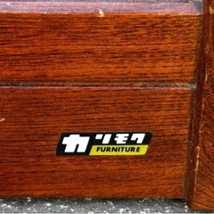 s0608601 カリモク karimoku 木製 棚 和風 インテリア 家具 小棚 飾り棚 収納 家財 アンティーク レトロ 和家具 欅 茶棚 茶箪笥 中古品の画像