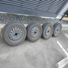 車のパーツ