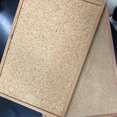 コルクボード　２枚　両面と片面の画像