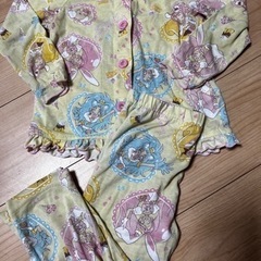プリキュア　長袖　パジャマ　100㎝