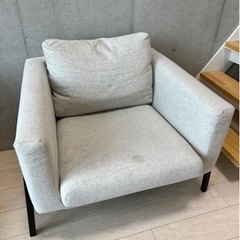 【6/13(木)限定】IKEA KOARP ベージュ　パーソナルチェアの画像