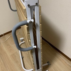 【引き取り限定】折りたたみすのこベッドの画像