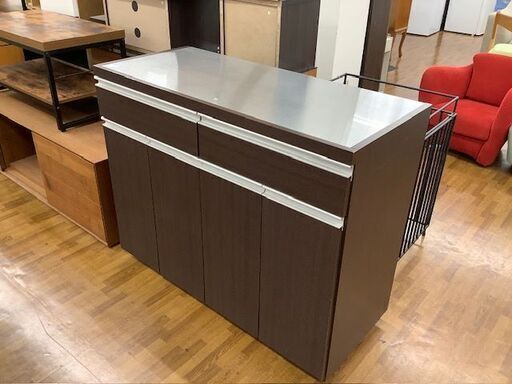 90分の無料軽トラック貸出サービス！ 4枚扉キッチンカウンターのご紹介