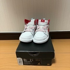 【新品未使用】JORDAN 1 MID (TD)の画像
