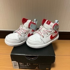 【新品未使用】JORDAN 1 MID (TD)の画像