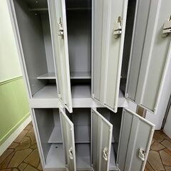 美品！オフィス用ロッカー（縦型3人用×２）■値下げの画像
