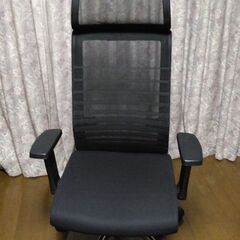 コイズミのハイバックチェア