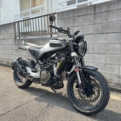 スヴァルトピレン125
