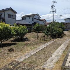 大湊町庭の広い倉庫付き一軒家 - 不動産