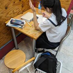 藤丸師漢文スタート！AI最新追跡型カメラで板書をチェイスの画像