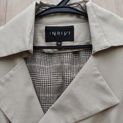 【値下げ】インディヴィ　トレンチコート　サイズ36 ベルト　インナー付きの画像