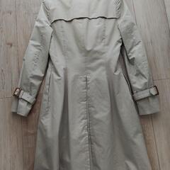 【値下げ】インディヴィ　トレンチコート　サイズ36 ベルト　インナー付きの画像