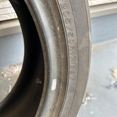 車のパーツ タイヤ、ホイールの画像