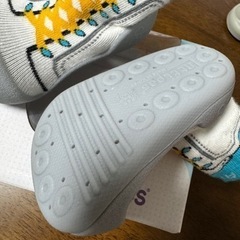 attipas ファーストシューズの画像
