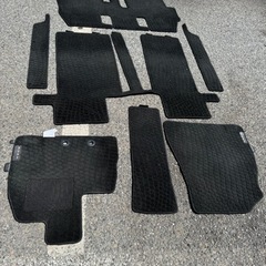 トヨタ　ノア　ボクシー　NOAH  VOXY 80系 8人 乗り...
