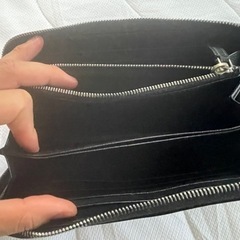 プラダ 財布の画像
