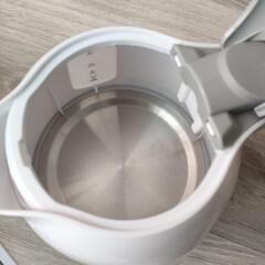 電気ケトルの画像