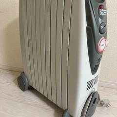 【デロンギ】オイルヒーター　家電 季節、空調家電 