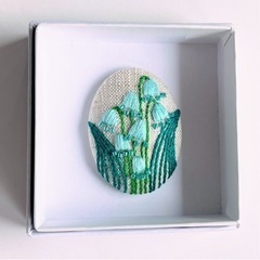 刺繍ブローチ講習会の画像
