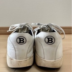 スニーカーの画像