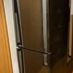 中古の冷蔵庫 256L