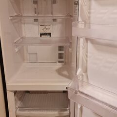 中古の冷蔵庫 256Lの画像