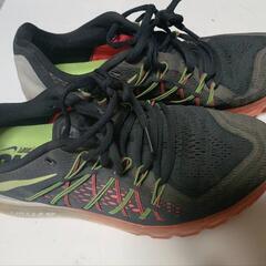 キーホルダープーさんチョコクランチ缶デザインプラ