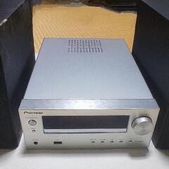 パイオニア X-HM26 CDミニコンポ Bluetooth搭載/MP3/AM/FM対応 シルバー X-HM26(S)
の画像