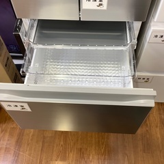 HITACHI 5ドア冷蔵庫です！の画像
