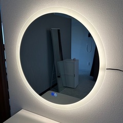 【値下げ】LED付き女優ミラー（大きめ鏡）の画像