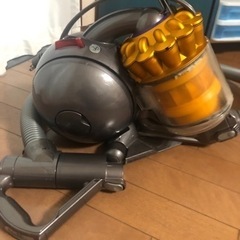 ダイソン　掃除機の画像