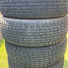 エルグランド　グッドイヤースタッドレスタイヤ バリ溝　2019年 エルグランド グッドイヤースタッドレスタイヤ バリ溝 2019年 - メルカリ