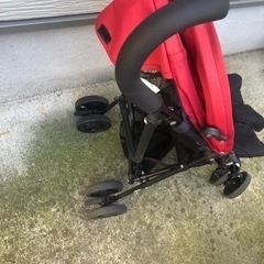 アイリスアオヤマ　ベービーカーB型