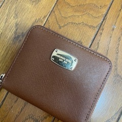 マイケルコース　折財布