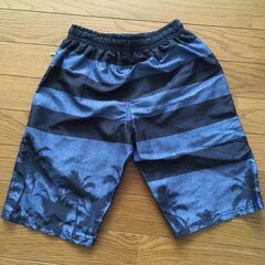 EDWIN サーフパンツ　水着　140サイズの画像