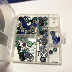 【ケースなし】ジャンク　
ミニ四駆　パーツセットの画像
