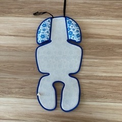 スモルビ　ベビーカーシートの画像