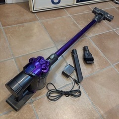 ジャンク品  ダイソン DC35 コードレス掃除機 中古