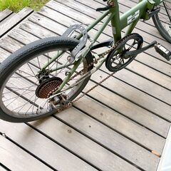 カゴ付き HUMMER折りたたみ自転車の画像
