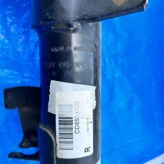 【ジャンク】プレマシー　右フロントストラット　中古の画像