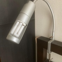 【差し上げます】LEDクリップランプ