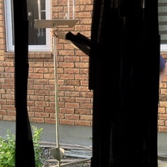 バードフィダー　鳥の餌台　鉄製