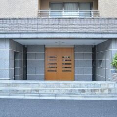 【乃木坂駅】【月約5万円】【週2日×4時間】マンション清掃/未経験者可～日払い可 の画像