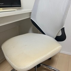 デスクチェア