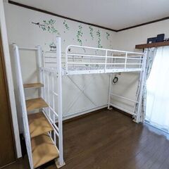 使いやすい階段付きロフトベッド 高さ調整可能 宮付き コンセント付き