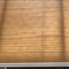 【無料】テーブル（茶色、伸長可）の画像