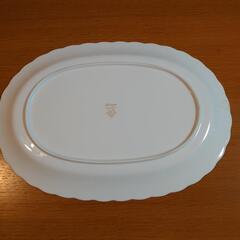 大皿　白色　楕円形の画像